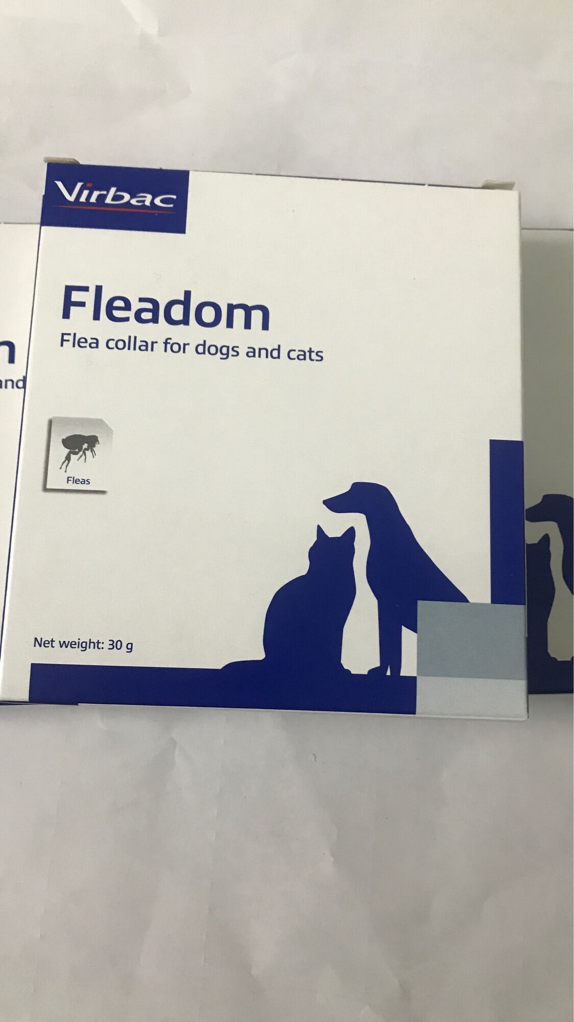 Vòng đeo phòng ve,rận cho chó mèo Fledom