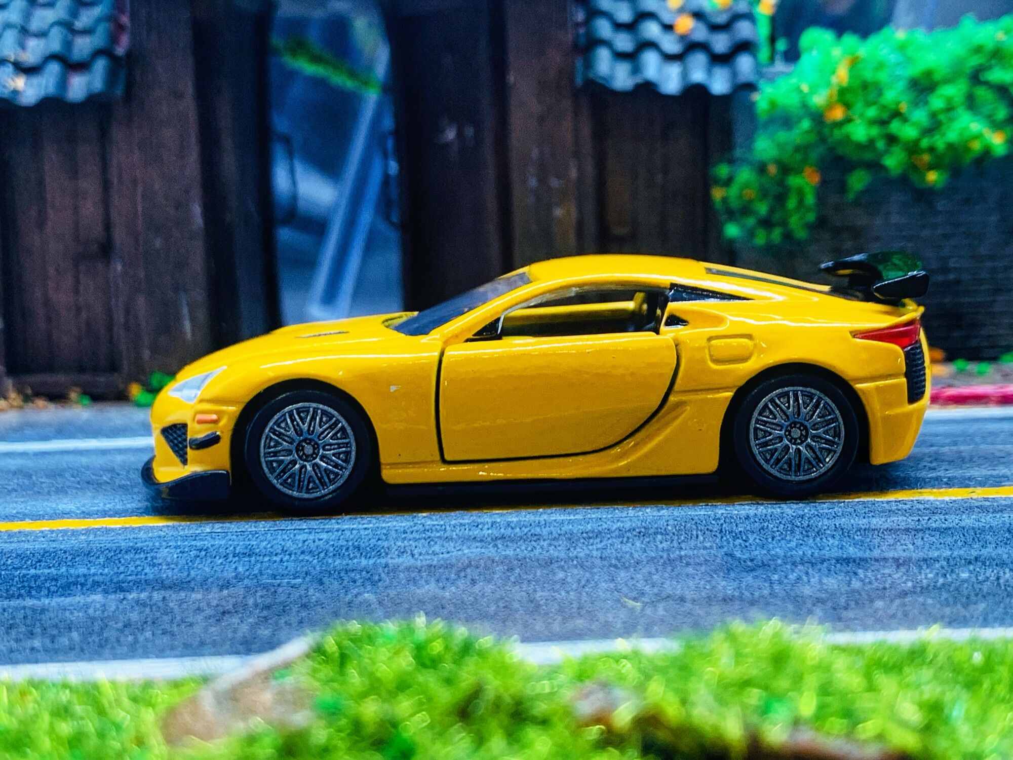 Hobby Store xe mô hình Tomica Premium Lexus LFA ( Không Hộp )