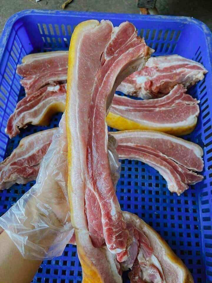 1kg Ba rọi Nai tươi dính sườn (giao nhanh)