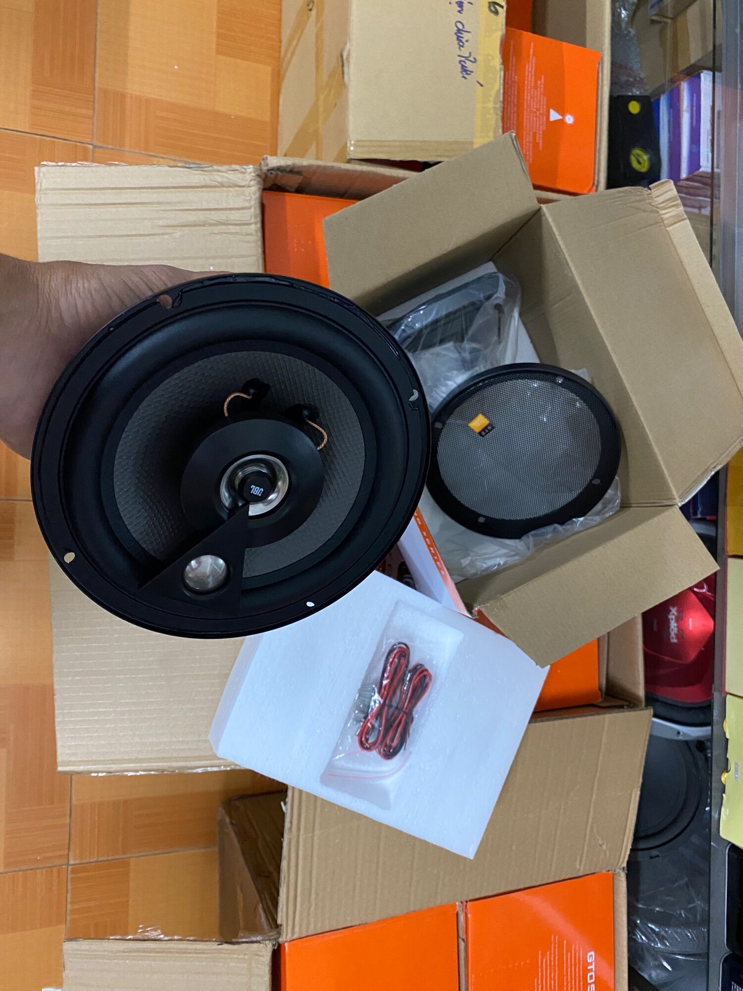 Loa cánh cửa JBL 4, 5, 6 inch