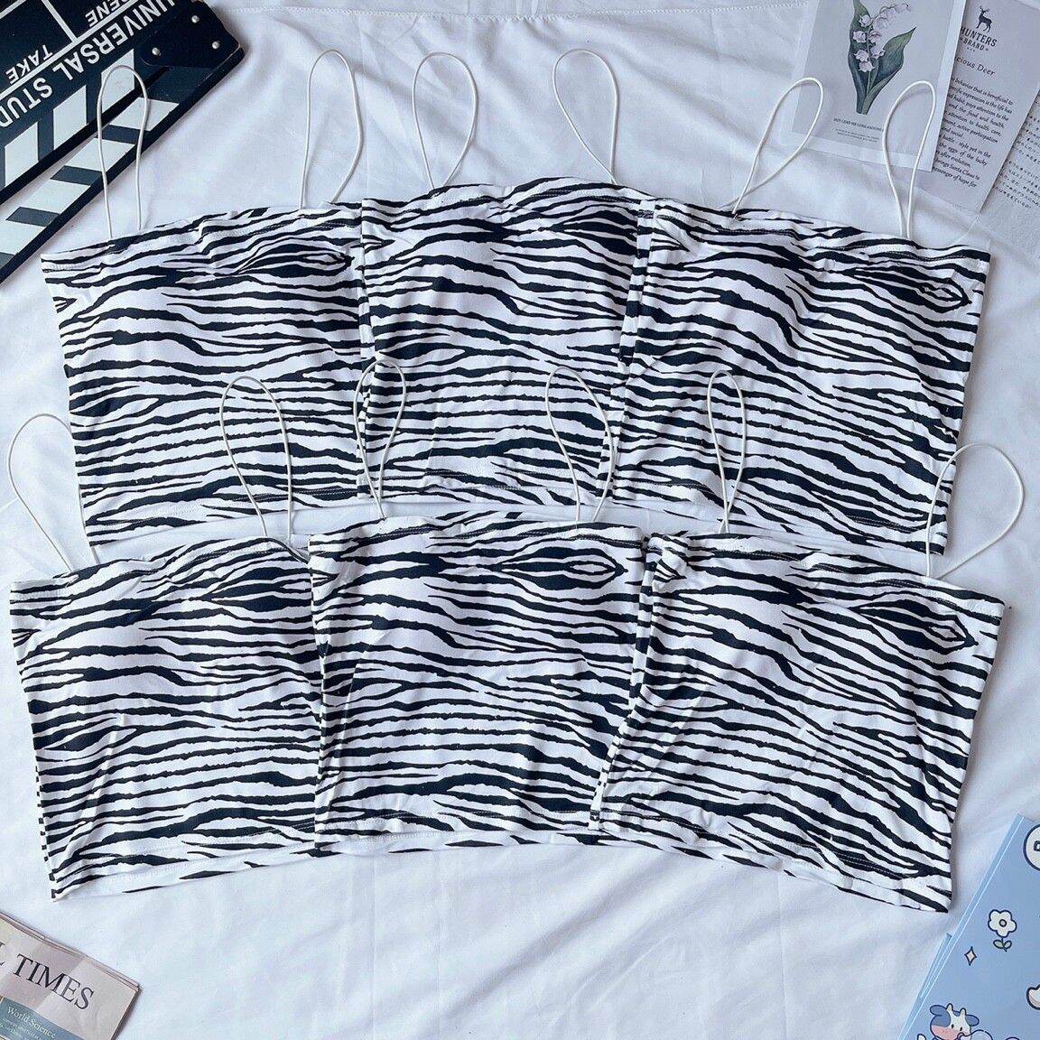 [HCM]ÁO CROPTOP 2 DÂY NGỰA VẰN (CÓ MÚT NGỰC)