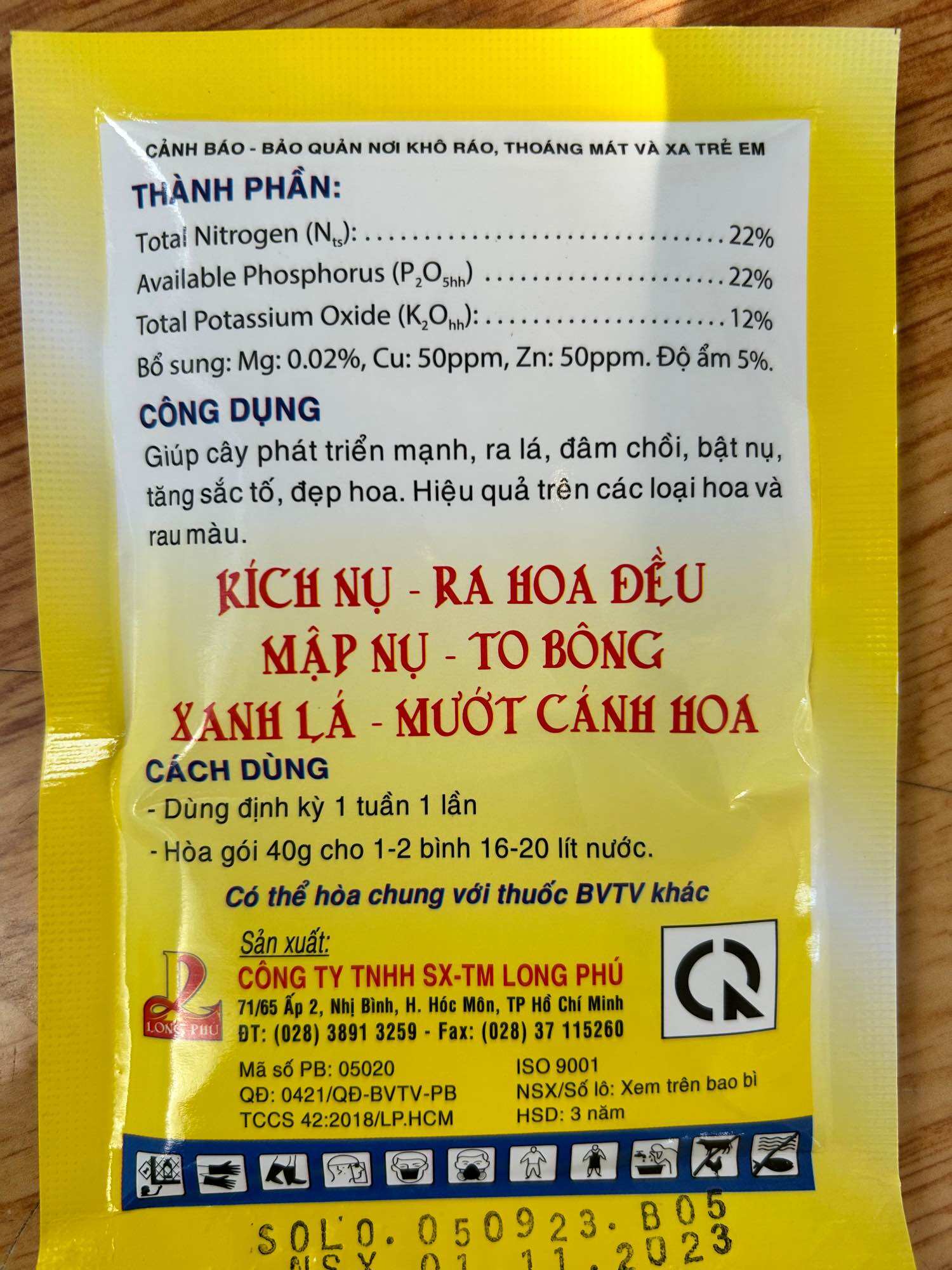 phân bón lá Siêu hoa-mập nụ, to bông 40g