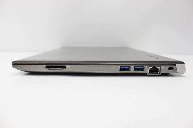 Laptop Toshiba R63/M core i7-8650U, 16gb ram, 512gb SSD, màn 13.3inch, vỏ nhôm Magie siêu bền siêu nhẹ