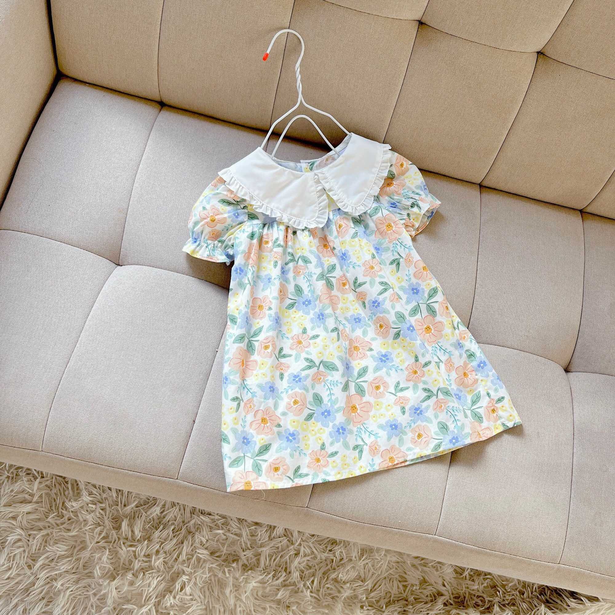 Váy bé gái (8-26kg) cổ sen eo cong - họa tiết