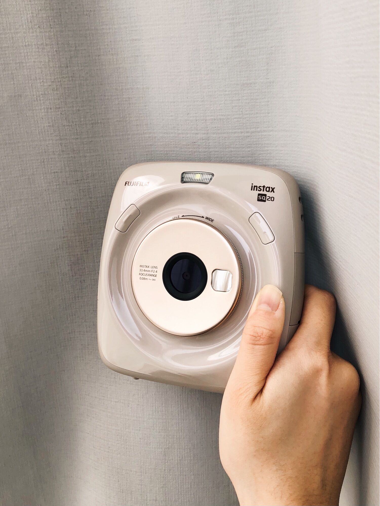 Máy ảnh Fujifilm Instax SQ20 [TẶNG 10 FILM]