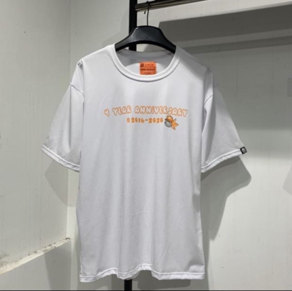 [HCM]ÁO THUN SWE 4th ANNIVERSARY FULL TAG Chất Cotton 100% co giãn 4 chiều