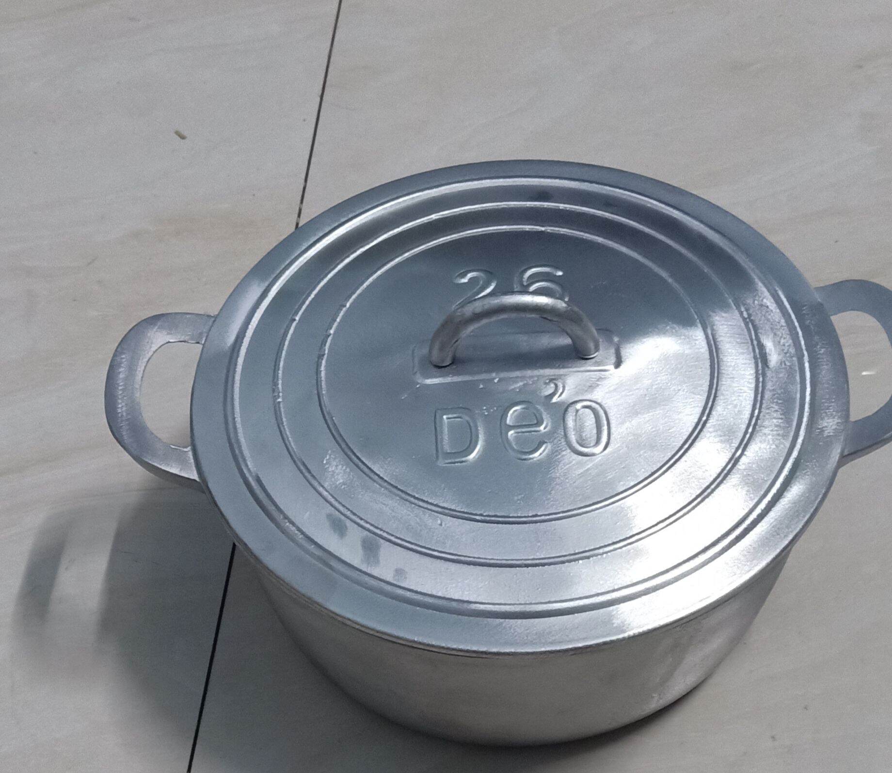 NỒI GANG ĐÚC BẰNG KHUÔN SẮT26CM