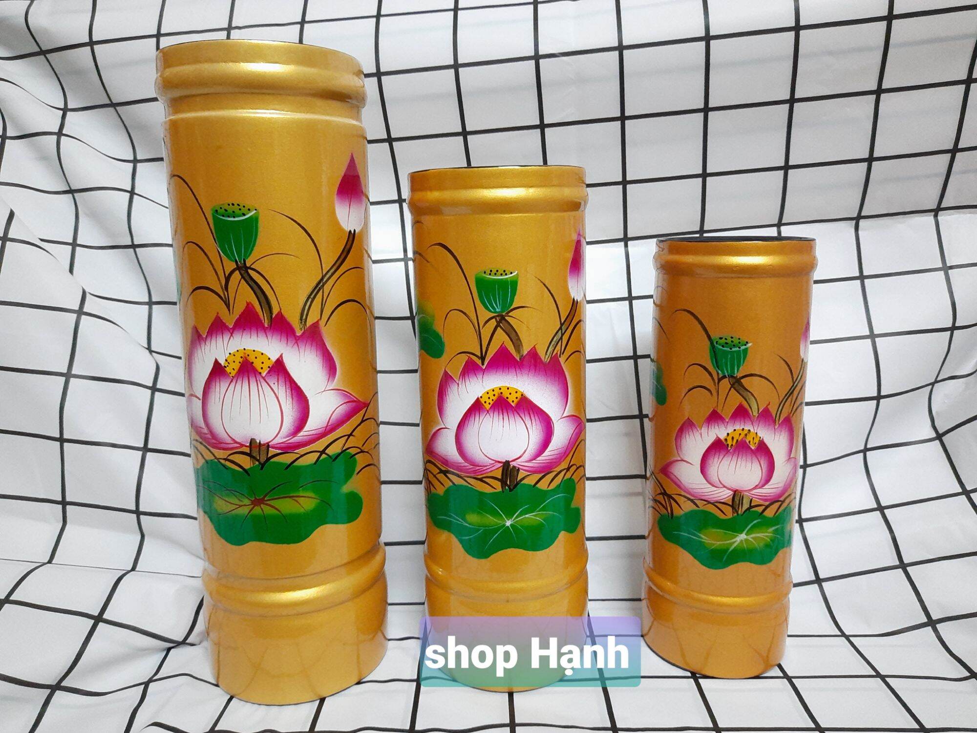 Ống đựng nhang sen vàng