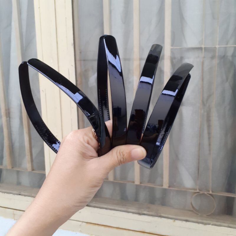 Bờm cài tóc nhựa cứng đen bóng/nhám (bản 1p5)