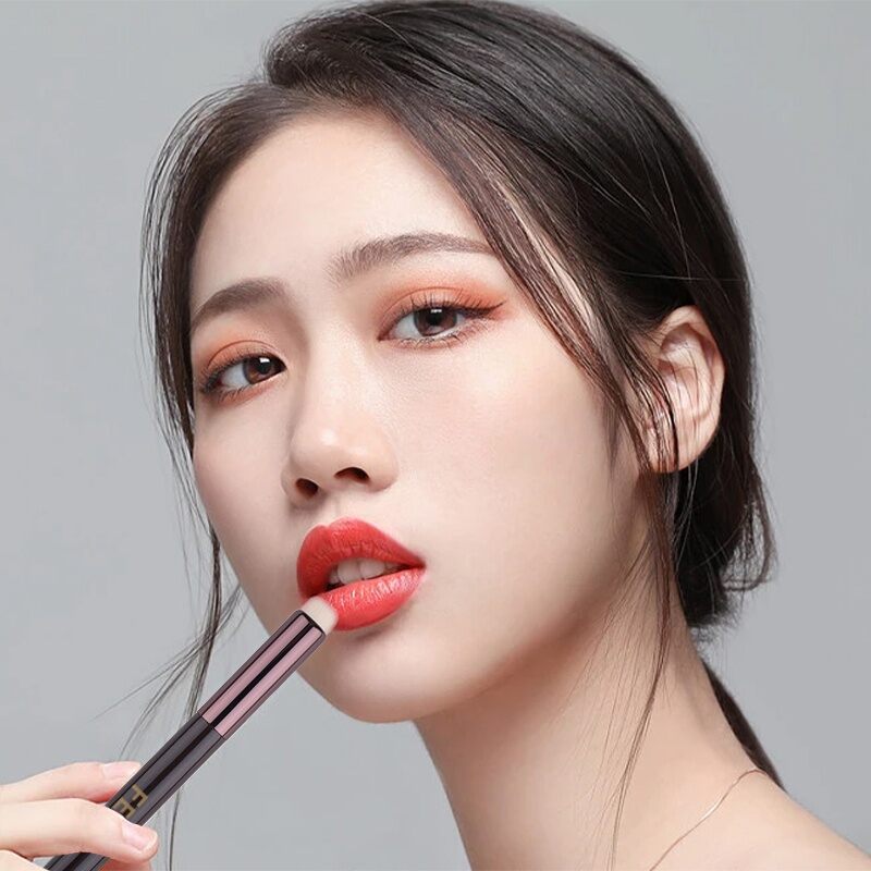 Cọ Tán Son Môi Mềm mịn