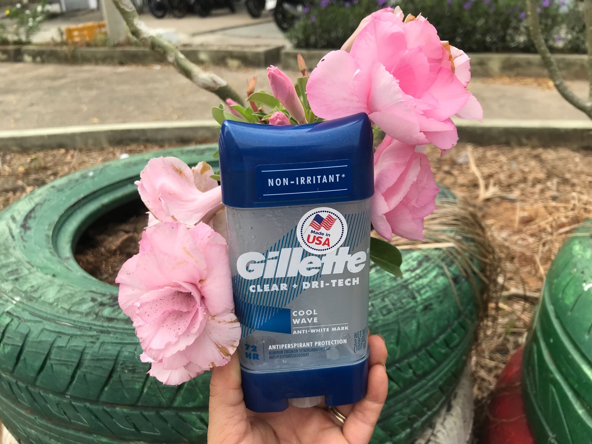 Sáp lăn nách khử mùi Gillette Mỹ 107 gram