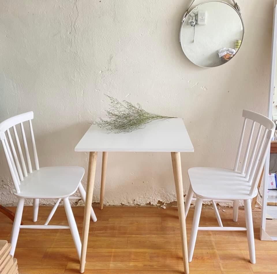 Bộ bàn ăn 2 ghế trắng / bàn ăn gỗ mini 2 người
