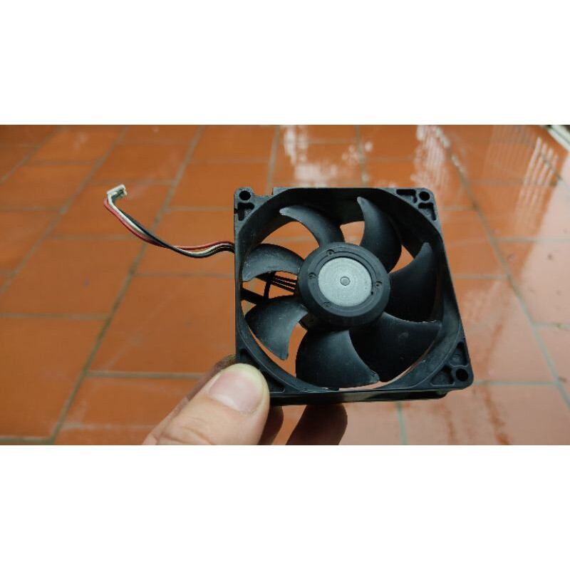 Quạt tản nhiệt 24v (8x8cm )
