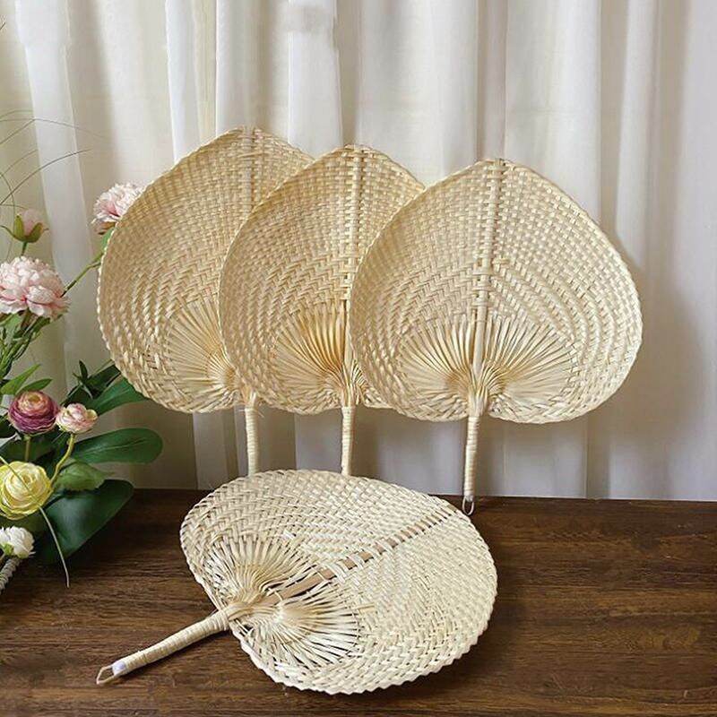 Quạt lá đề trái tim đẹp 20cm