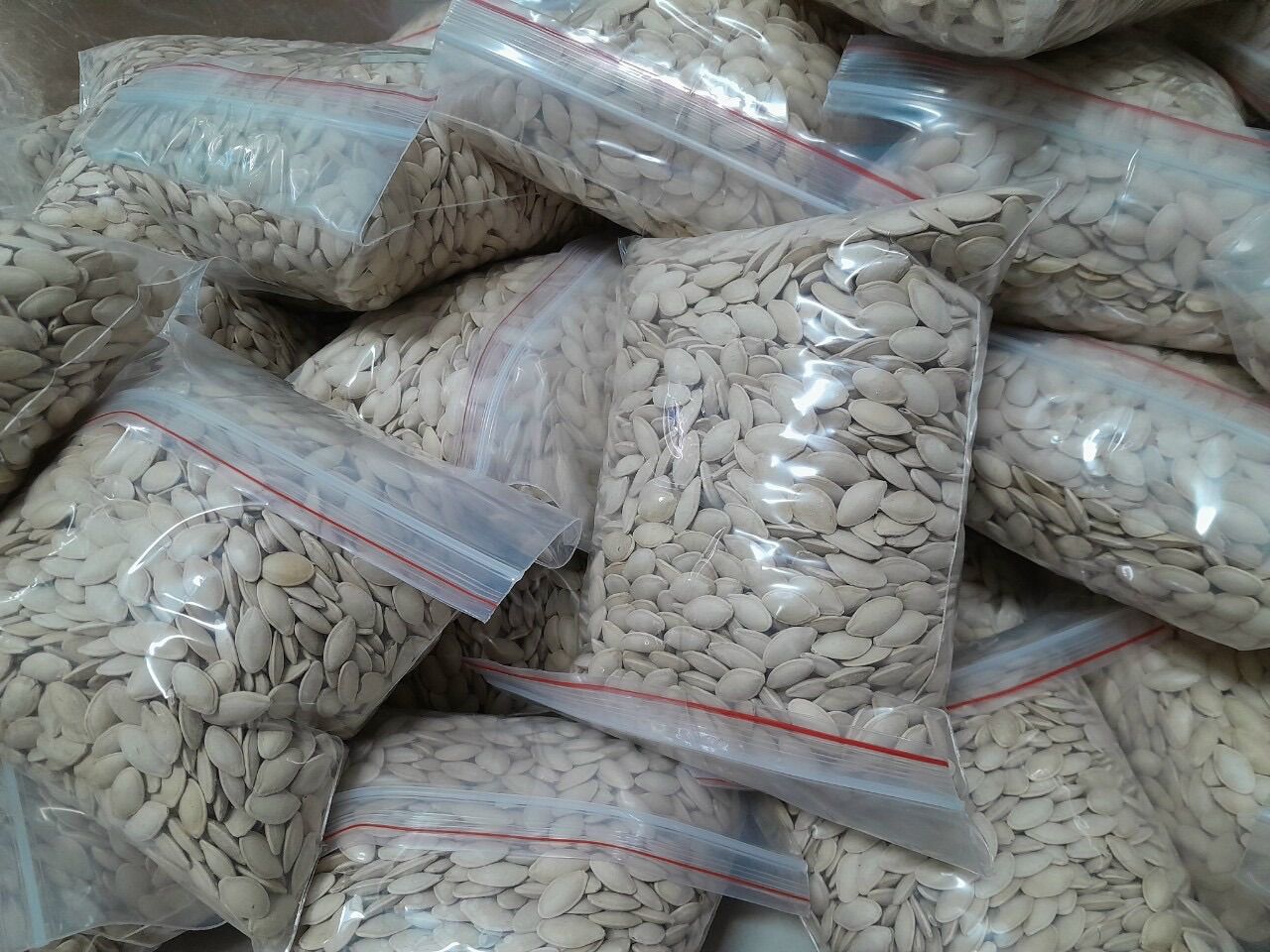 Bịch 500gr HẠT BÍ SẠCH rang muối (Hàng chắc, béo, thơm, giòn, bao ngon)