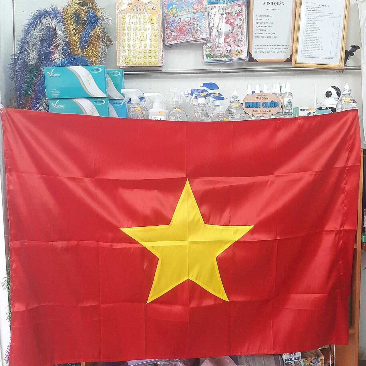 Lá cờ tổ quốc, lá cờ đỏ sao vàng/ cờ búa liềm vải phi bóng, size 1x1,4met/ 1x1,5met/ 1,4x1,8met/ 0,7x1,05met