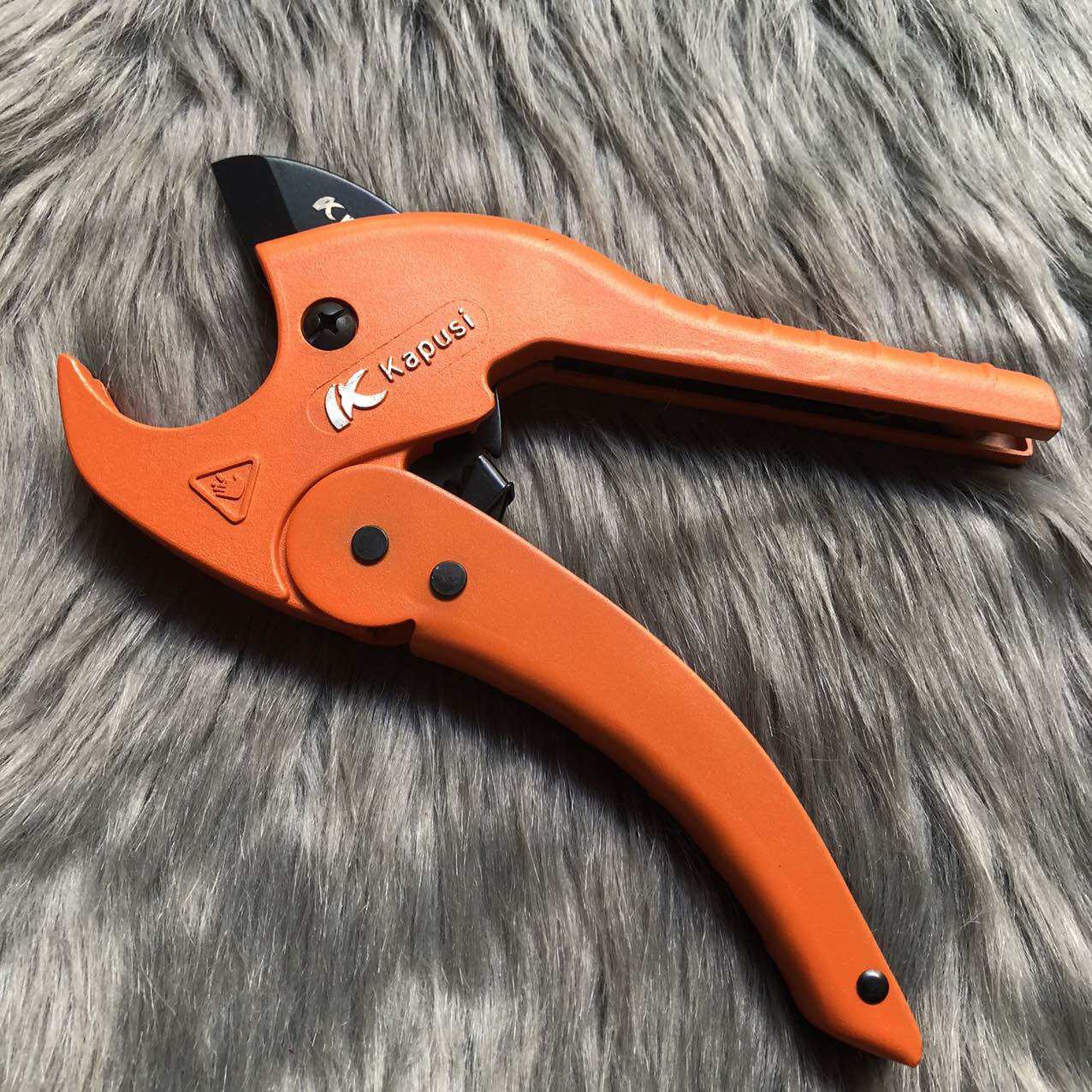 Kéo cắt ống nước Nhật