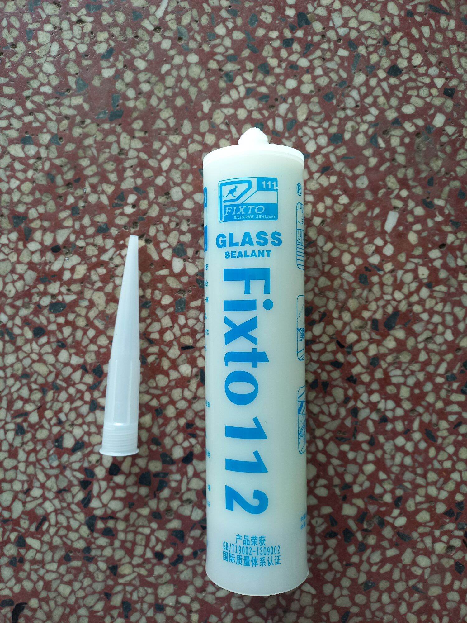 Keo silicone dán kính, chống dột mái nhà...