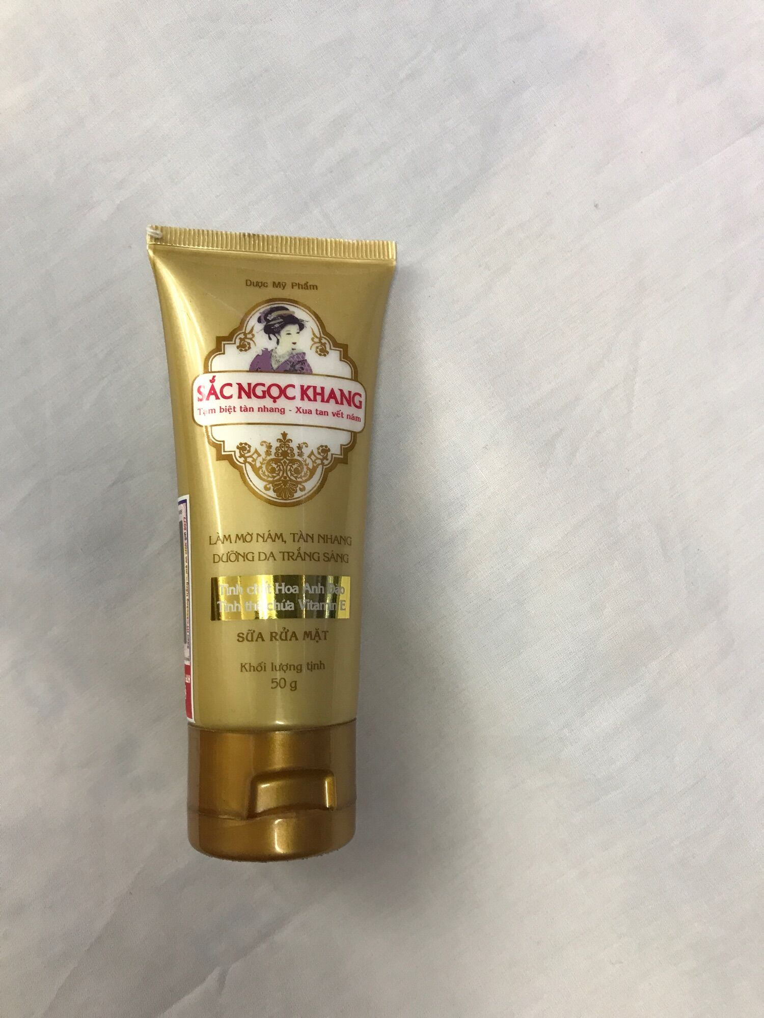 Sữa rửa mặt Sắc Ngọc Khang tube nhỏ 50g