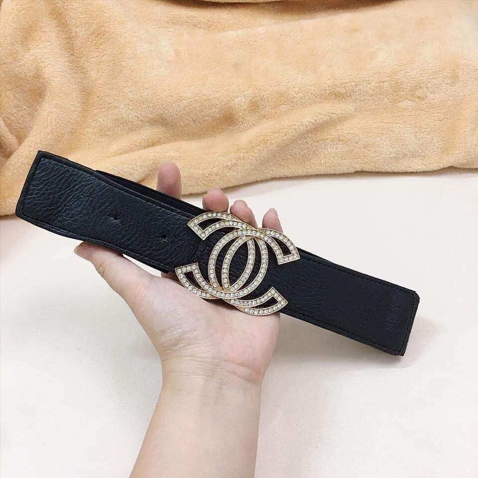 Đai váy chữ đính hột