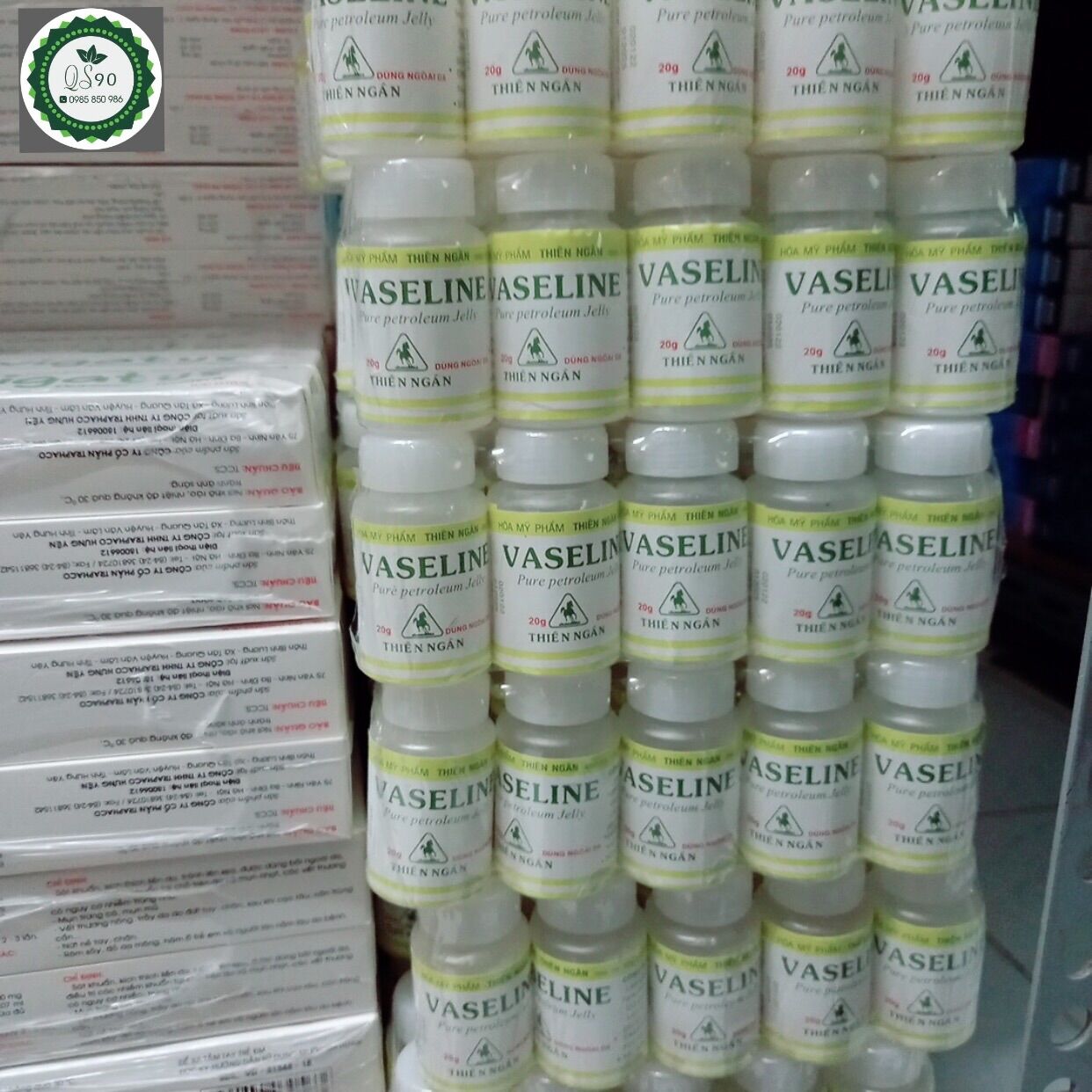 1 lốc 10 lọ 20g vaseline thiên ngân/date 2028