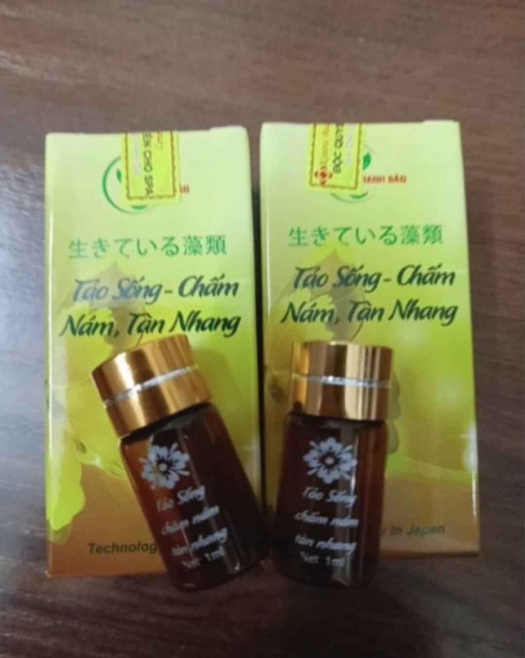 Tảo sống chấm nám tàn nhang