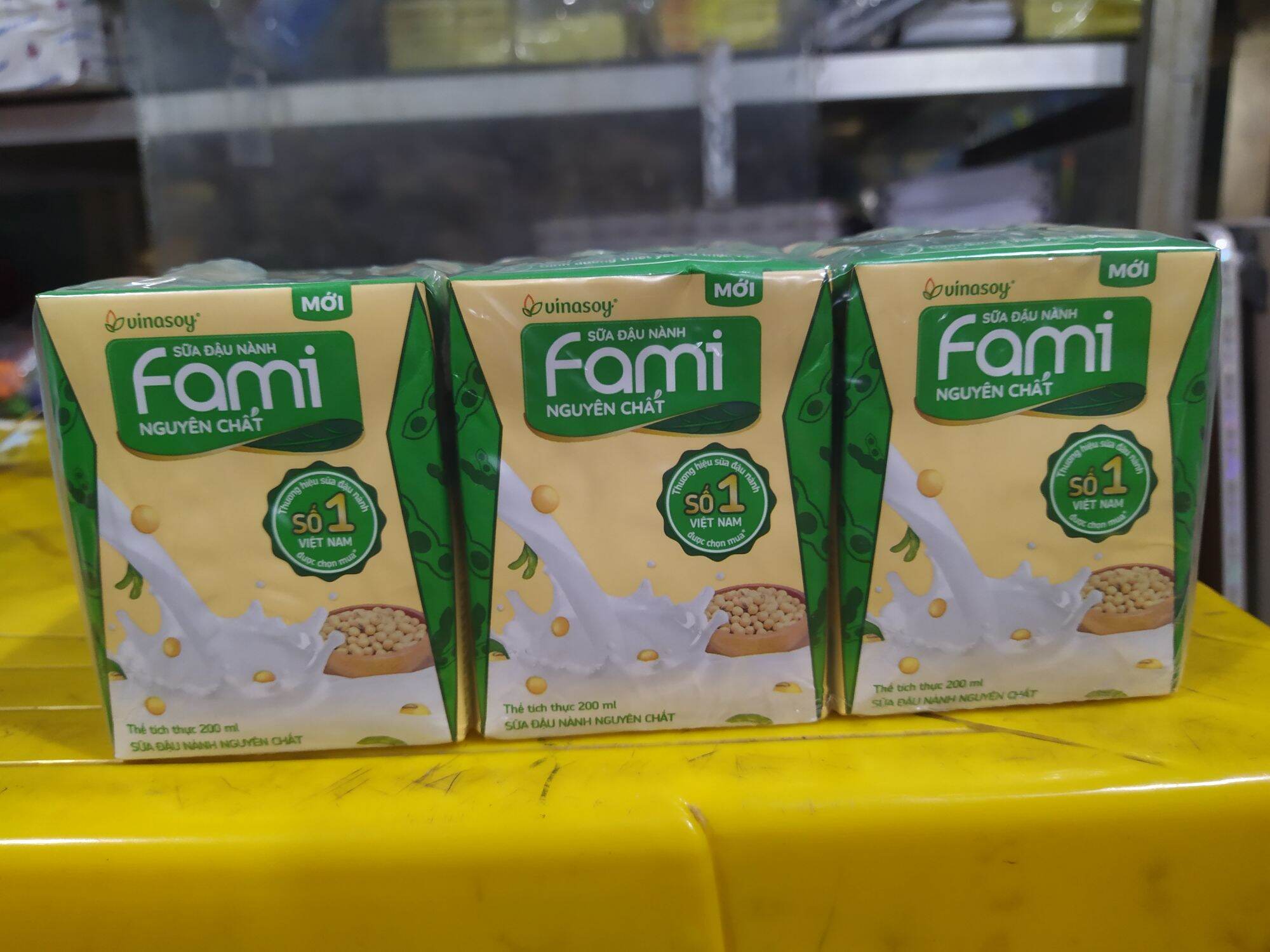 Thùng sữa Fami nguyên chất