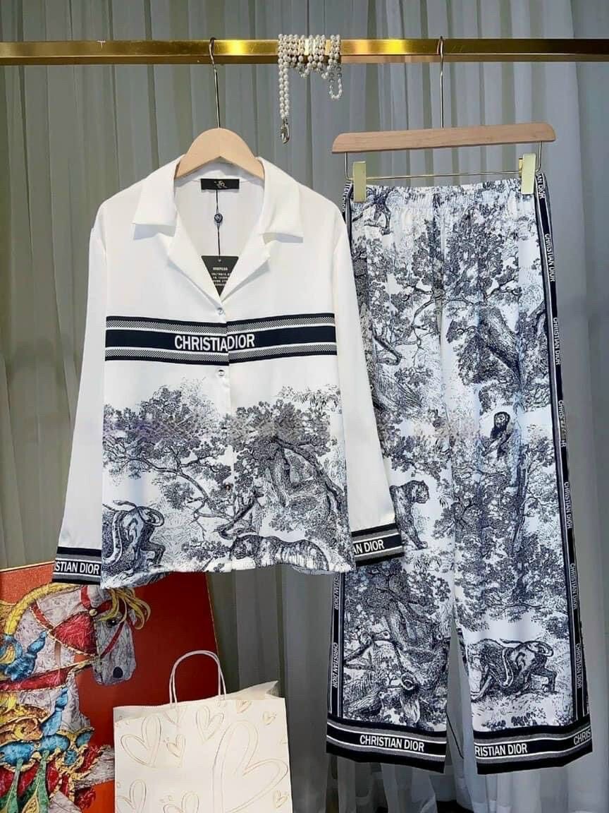 PIJAMA LỤA CAO CẤP QUẢNG CHÂU TAY DÀI TRẮNG GU CHÌ