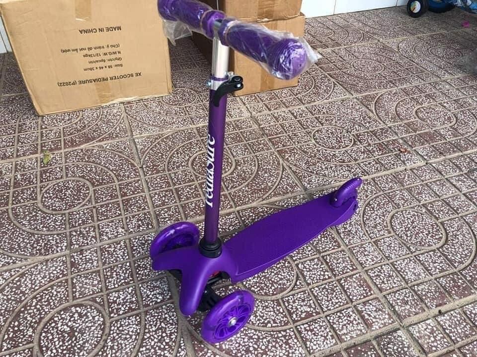 Xe trượt cho bé