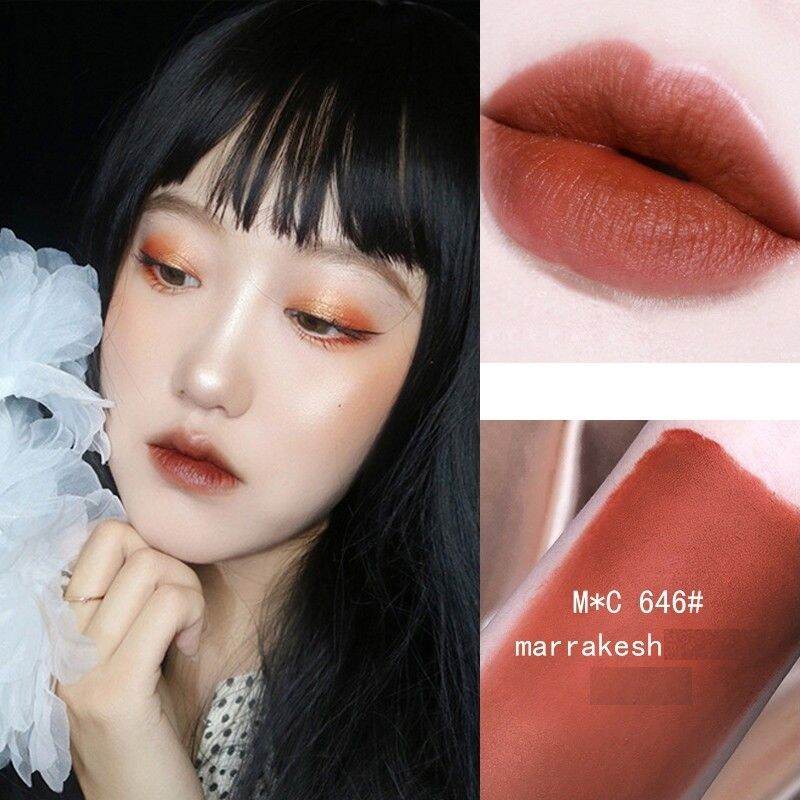 Son kem lì màu đỏ nâu HOJO Smooth Lip Glair