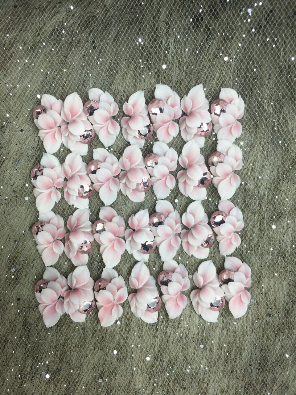 Hoa bột Nail- hoa cúc đá khối siêu xinh (giá 1 bông)