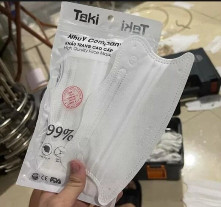 khẩu trang 3d con cua ôm sát khuôn măt thánh lý hót hòn họt