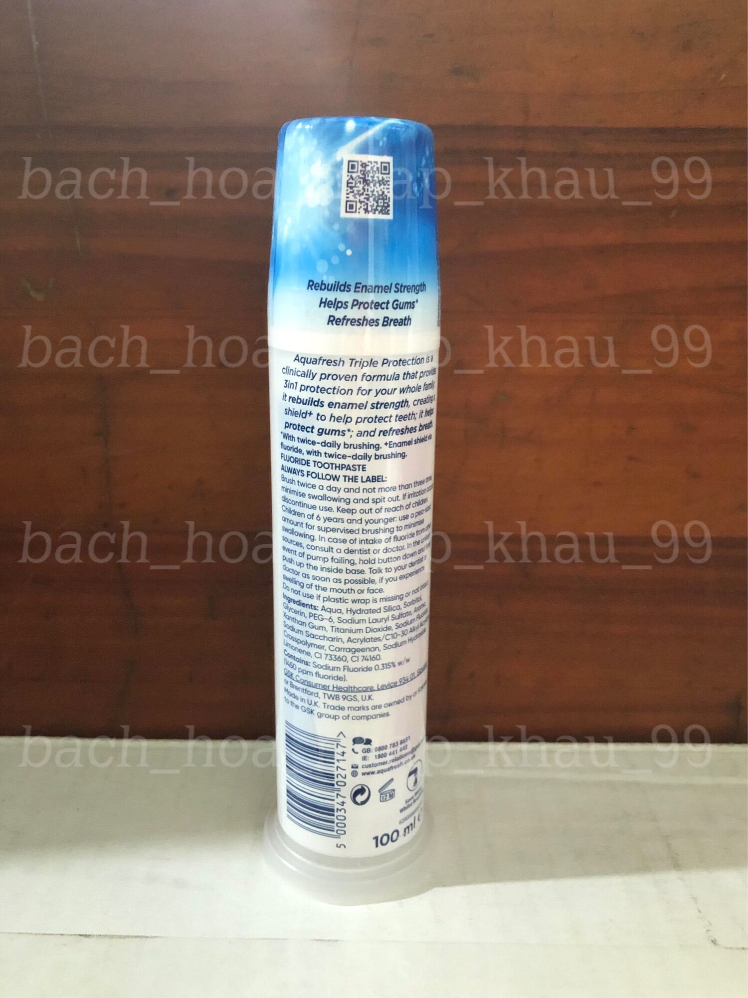 Kem Đánh Răng Aqua Fresh Triple Protection - Dạng Ống - 100ml