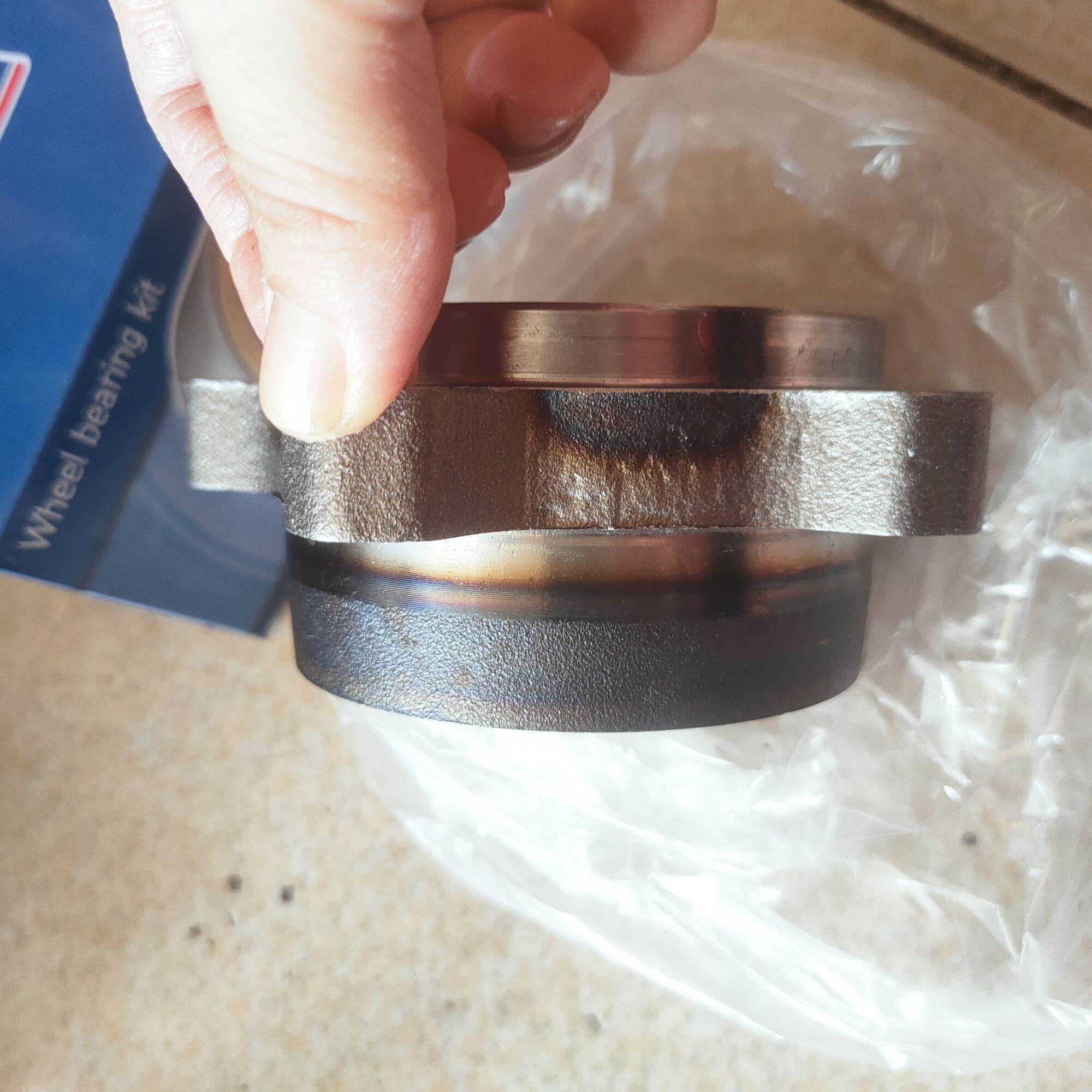 Vòng bi MOAY Ơ (Bạc đạn bánh Trước )FORD TRANSIT các đời 2007-2021 Hàng SKF