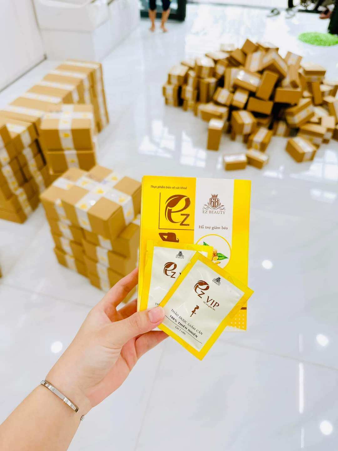 Giảm Cân EZ VIP Dành Cho Cơ Địa Sờn Khó Giảm- EZ BEAUTY
