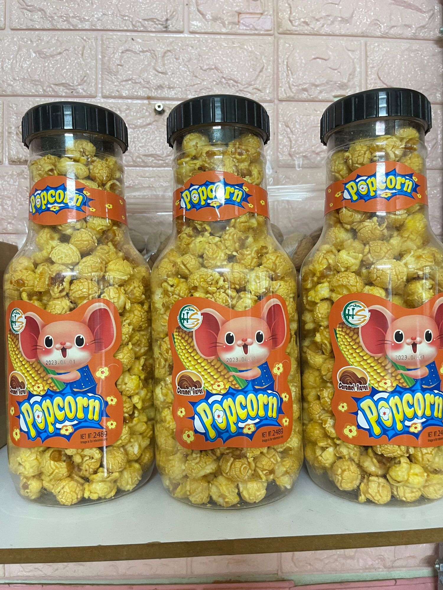 Chai bắp khổng lồ, bắp rang bơ
