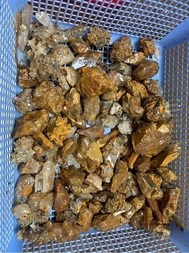 100gr Đá Thô Thạch Anh Tóc Vàng ; Tóc Đỏ; Tóc Bạch Kim; Tóc Xanh..