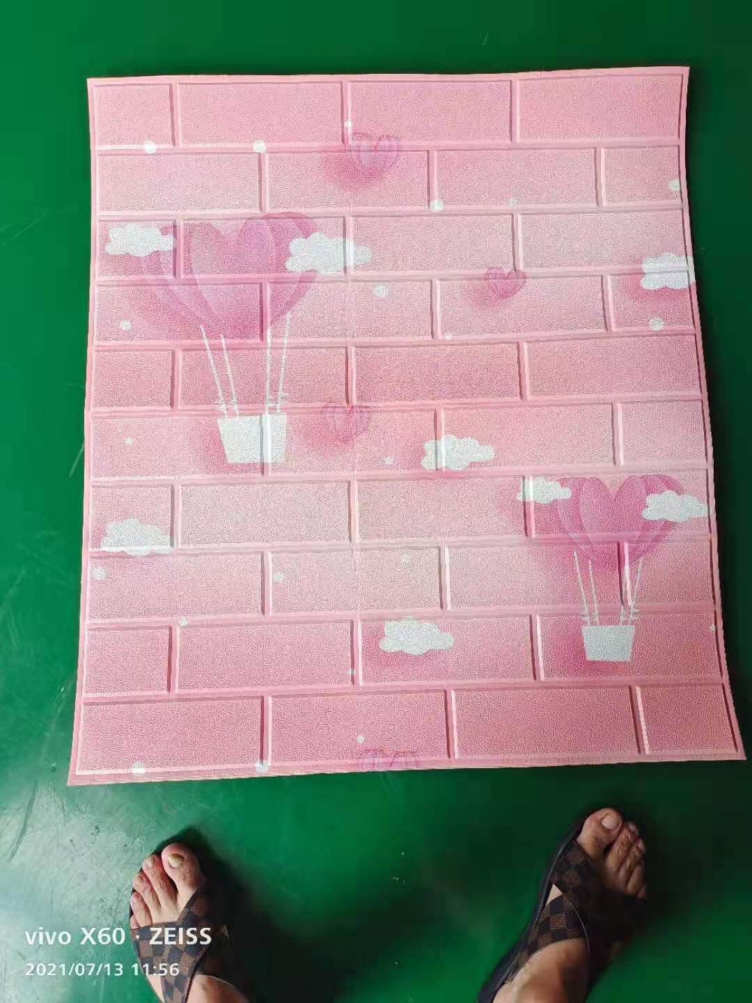 Xốp dán tường hình đám mây