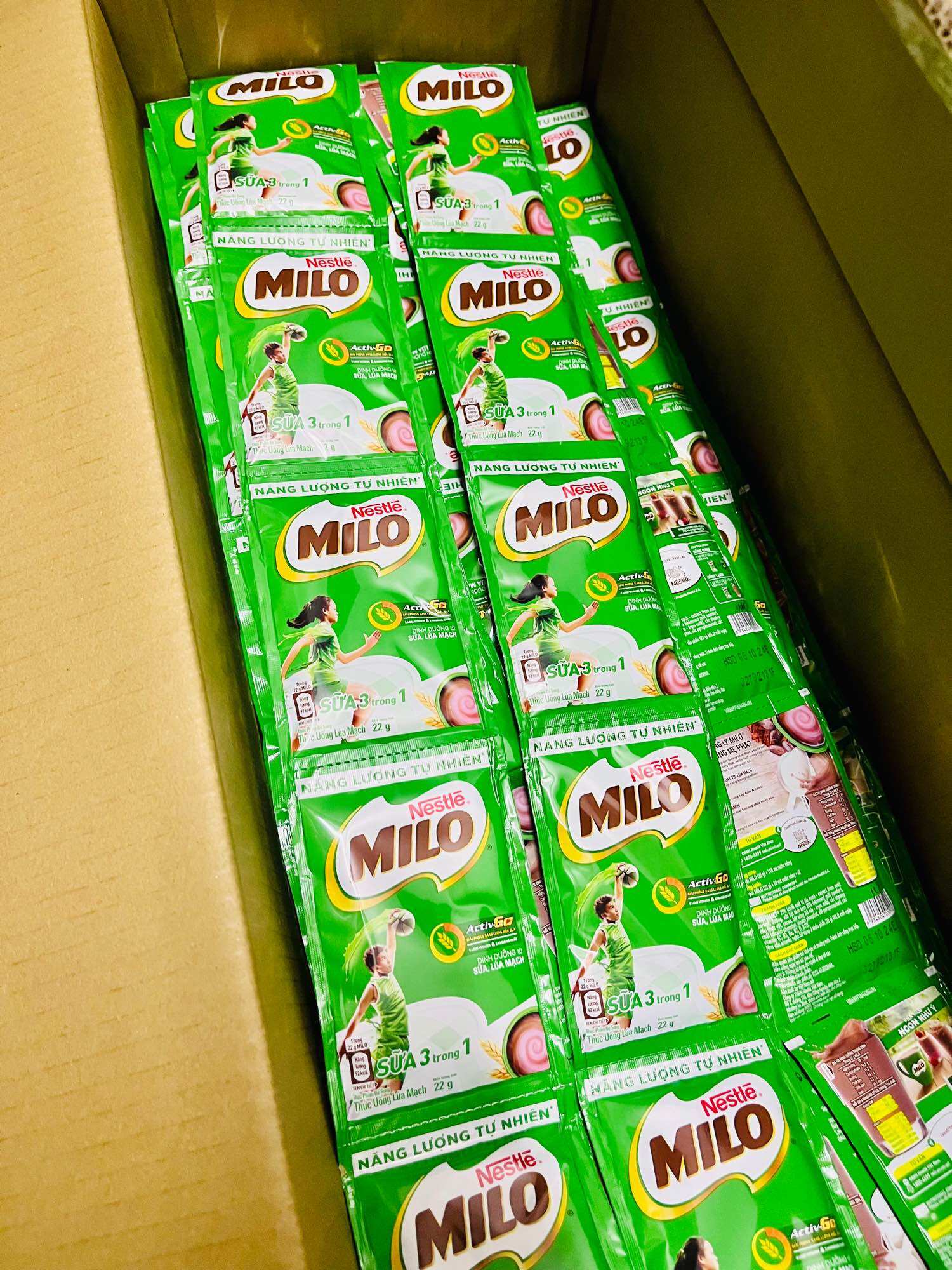 Bột Milo - thức uống lúa mạch gói (1 dây x 10 gói x 22g)