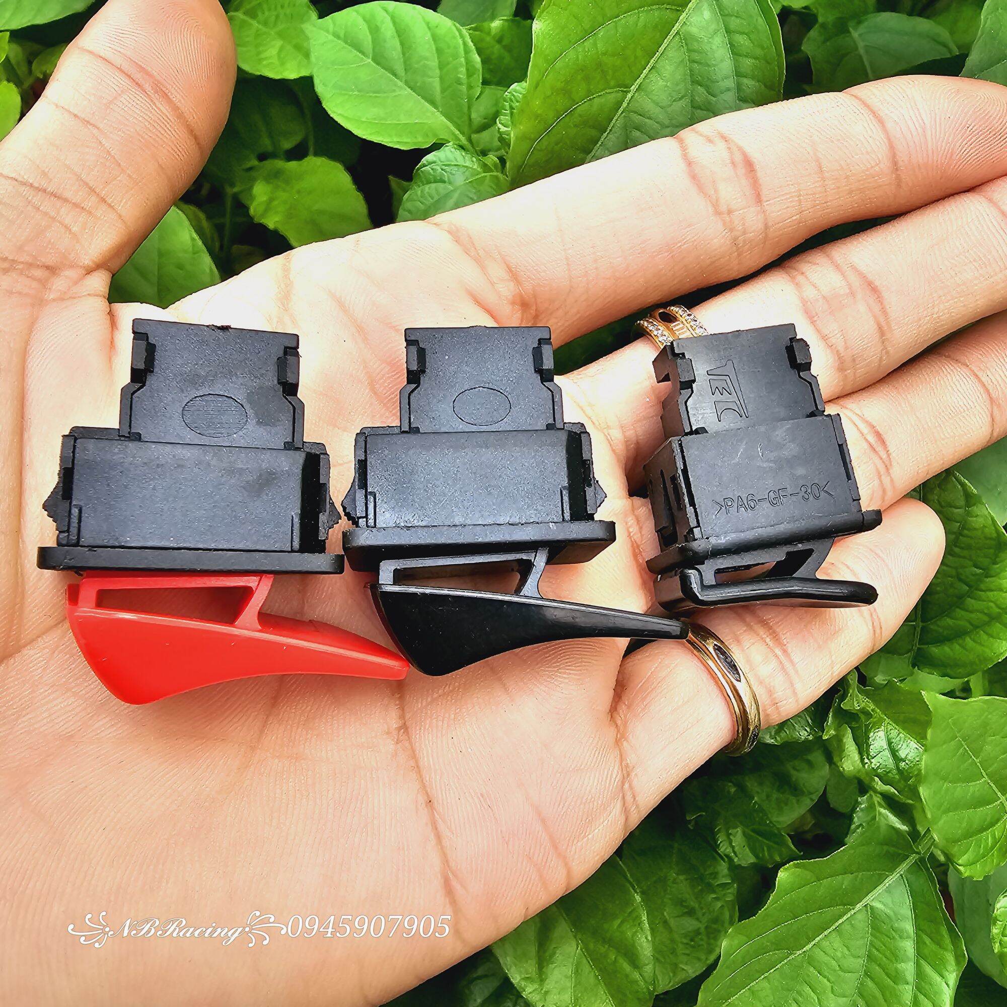 Công Tắc Đề Passing Đèn Trợ sáng Nhỏ Lớn