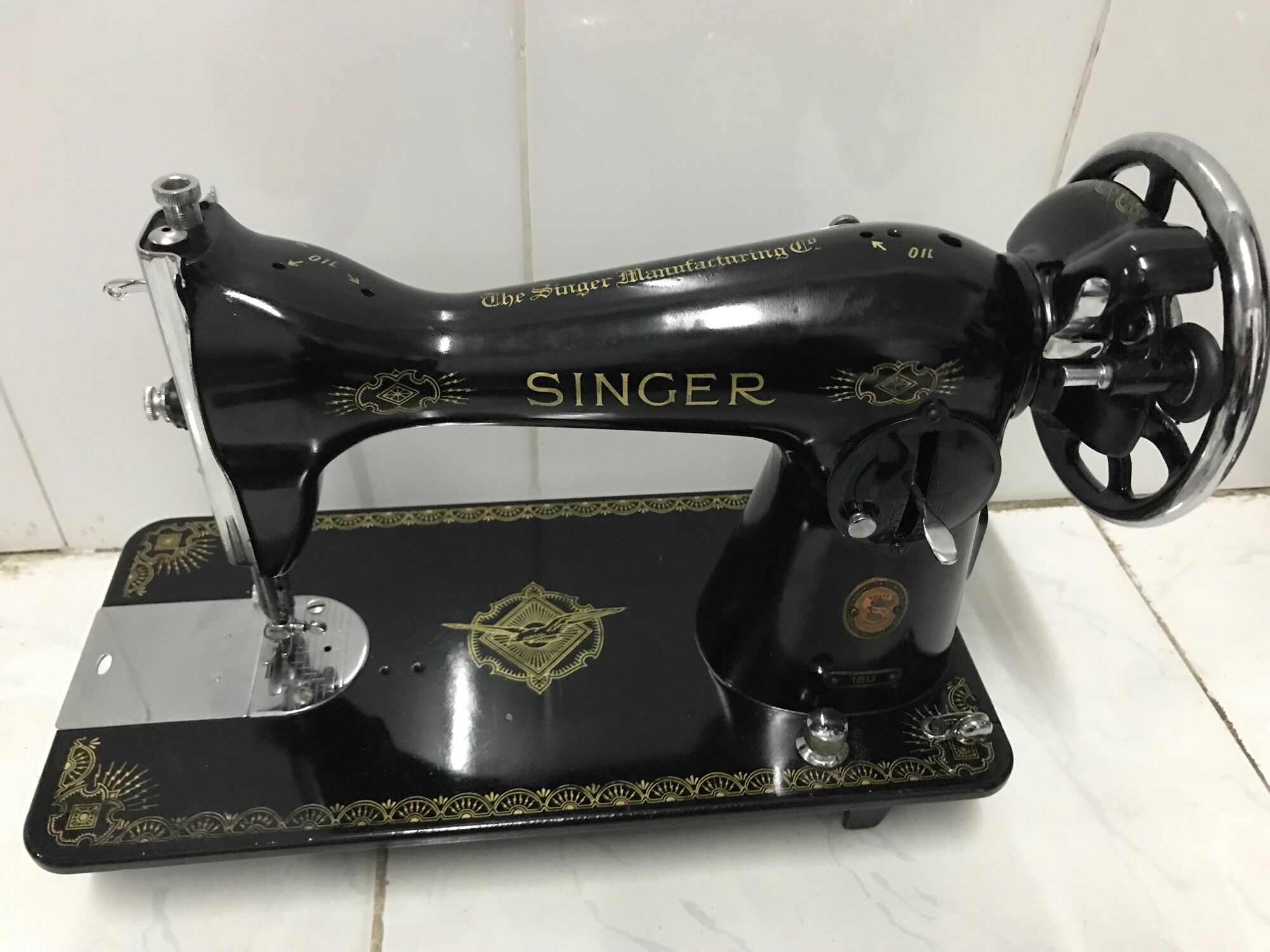 Máy may gia đình Singer 15u - đẹp như mới