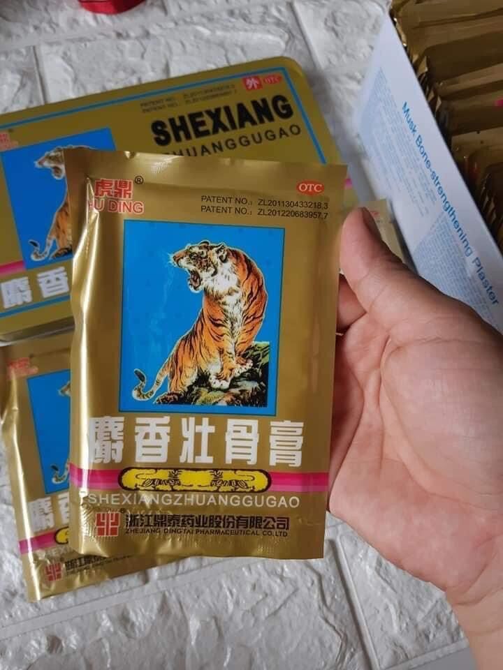 5 gói cao dán con cọp