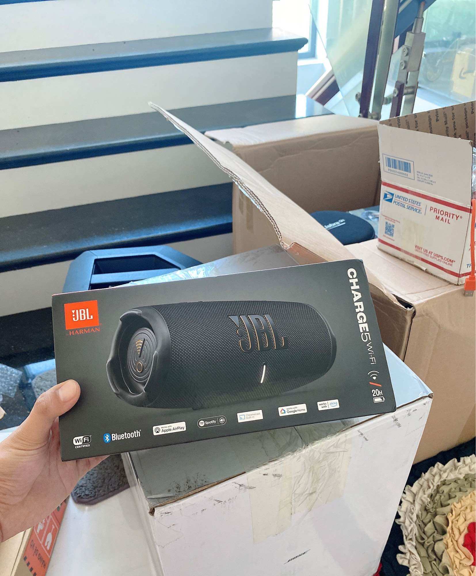 Loa jbl charge 5 wifi