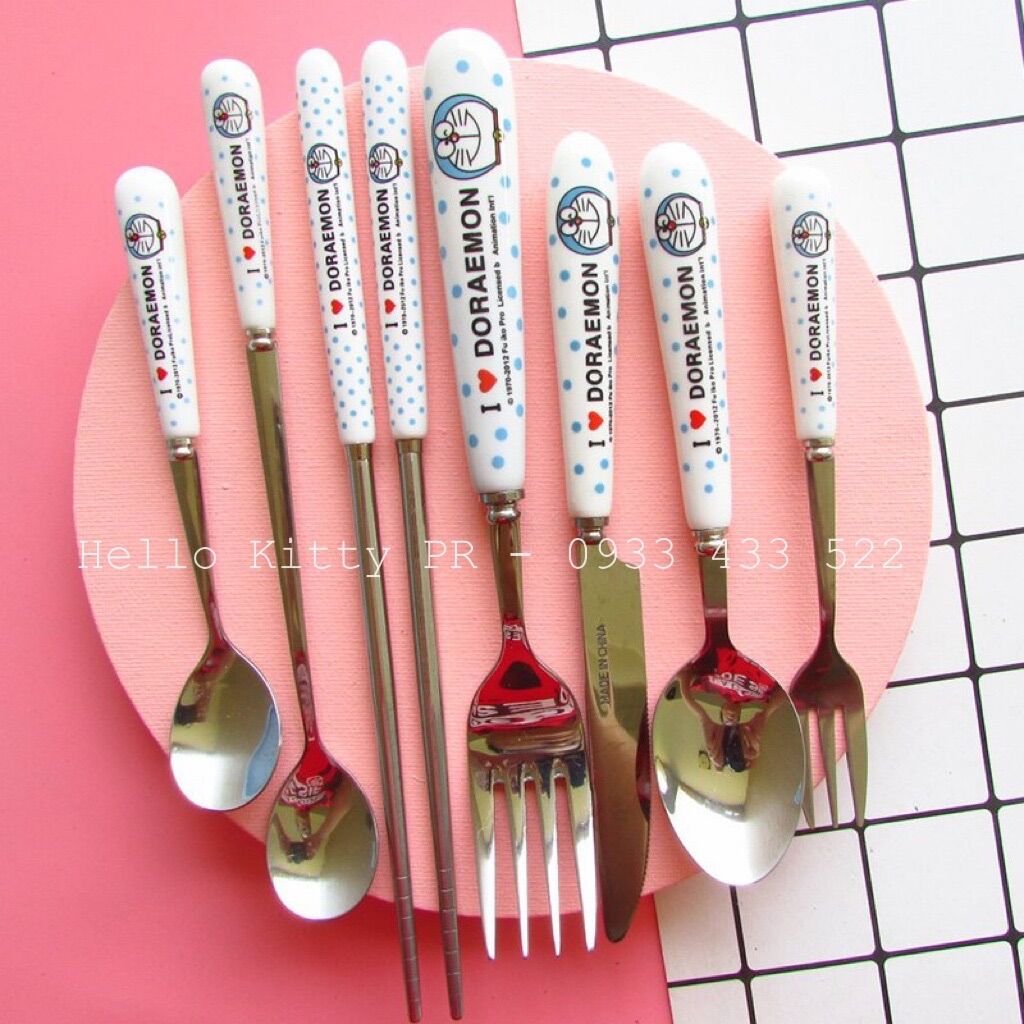 Muỗng đũa nĩa cán sứ Hello Kitty Doremon
