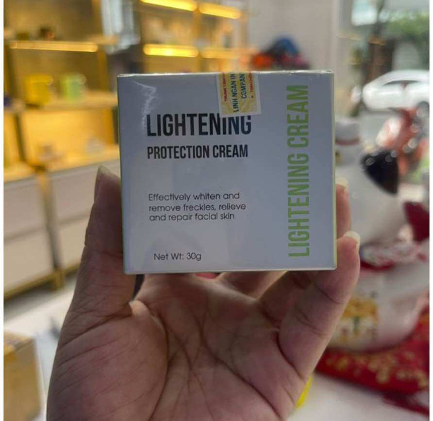 Kem Lightening Protection Cream (Kem Tailor Made K) 30g – Hỗ Trợ Làm Sáng Da, Mờ Thâm Nám