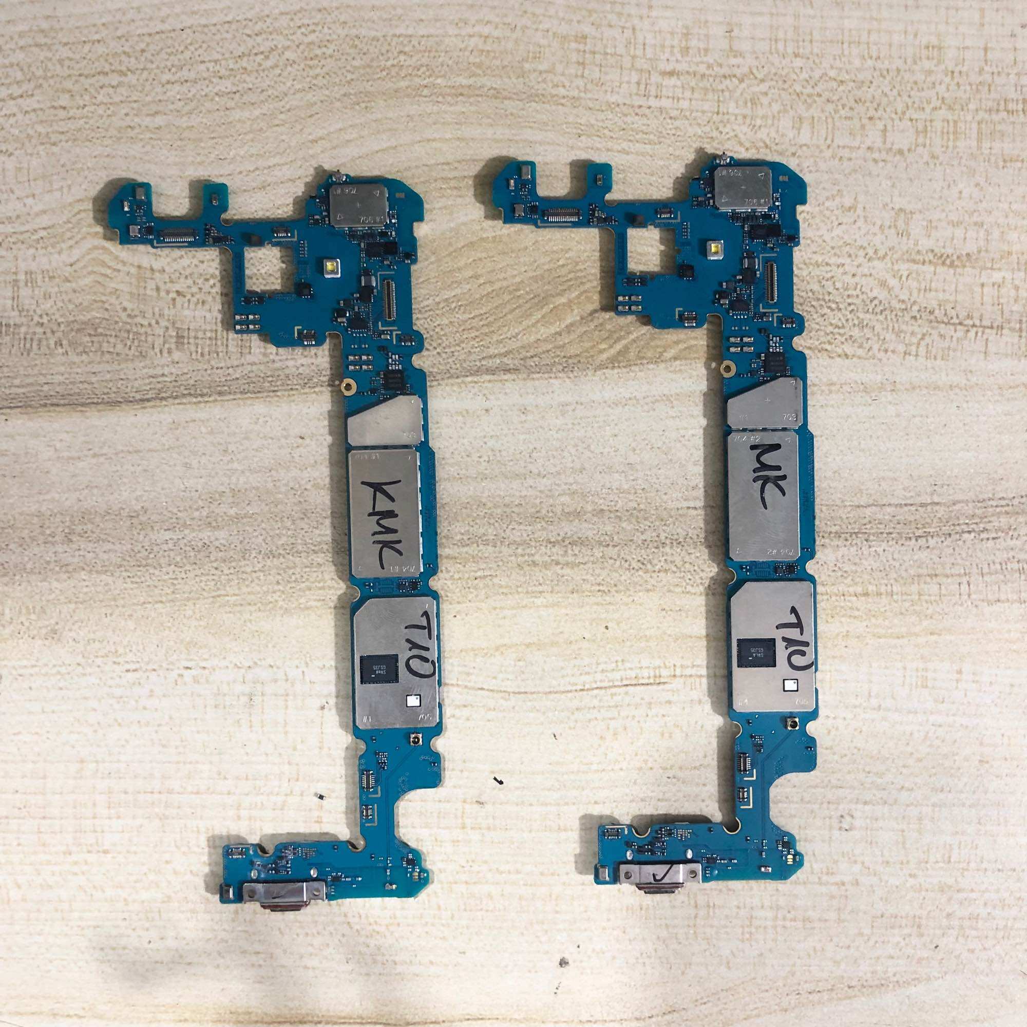 Main Samsung A720 ( A7 2017 ) Full Zin Wifi, Sim , Sạc ,…)