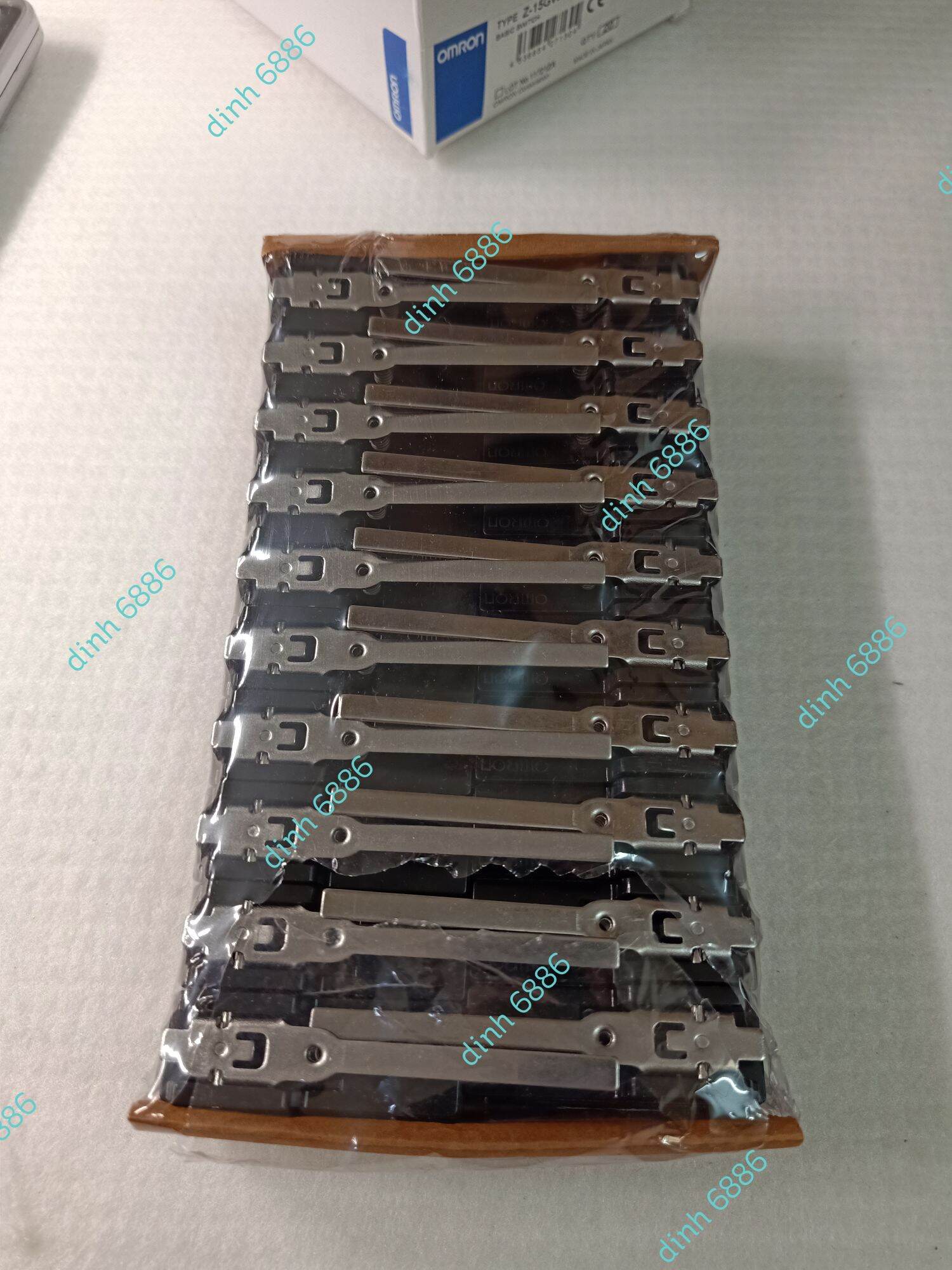 Công tắc hành trình Omron Z-15GW-B