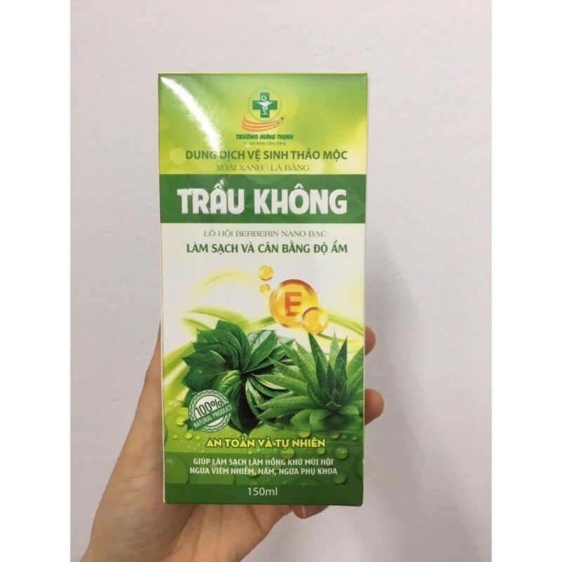 Dung dịch vệ sinh phụ nữ trầu không, xoài xanh, lá bàng