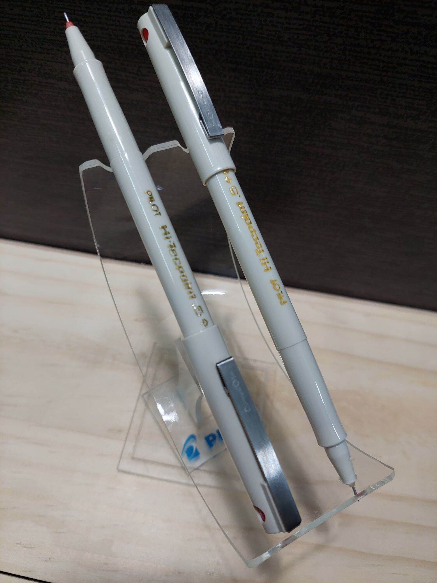 Bút lông kim Pilot BX-V5 Hi-techpoint (0.5mm). Made in Japan