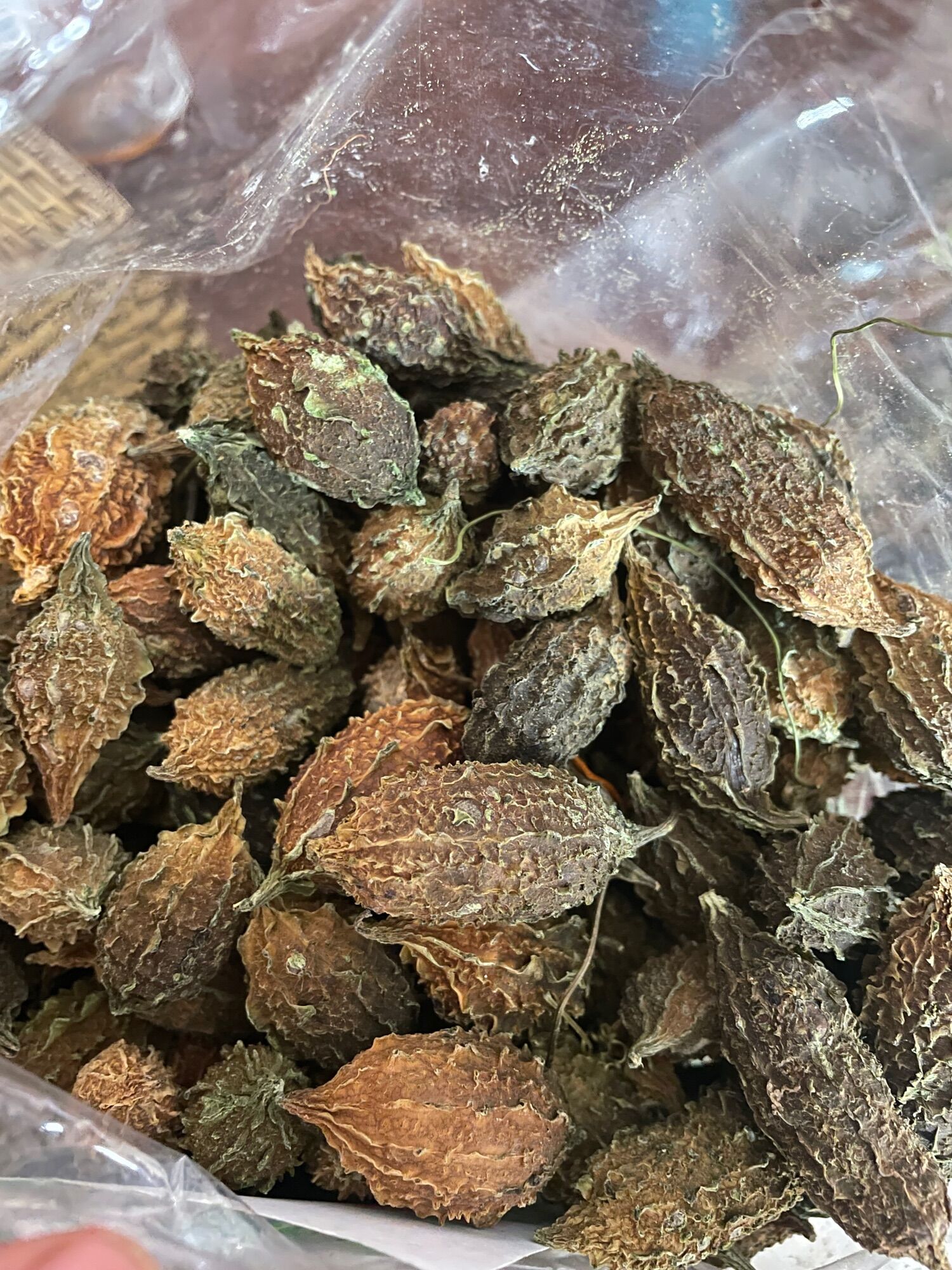 Mướp đắng rừng sấy khô nguyên qủa bịch 1kg